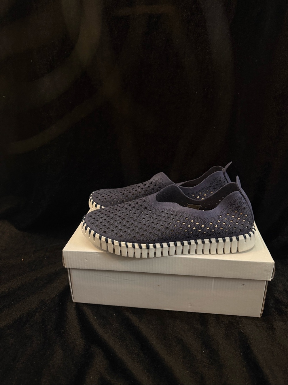 Ilse Jacobsen Navy Perforated Slip-On Flats